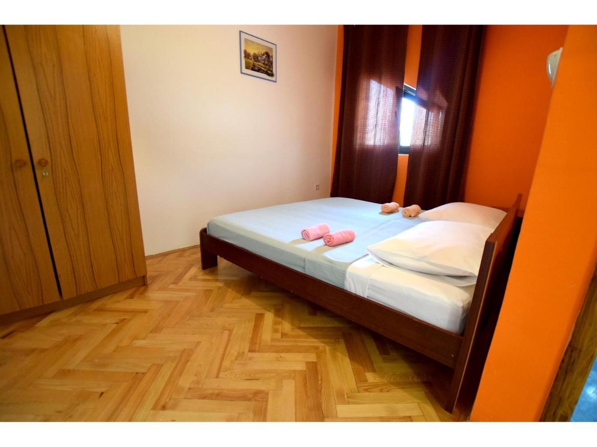 Apartments Laroom Seline Habitación foto